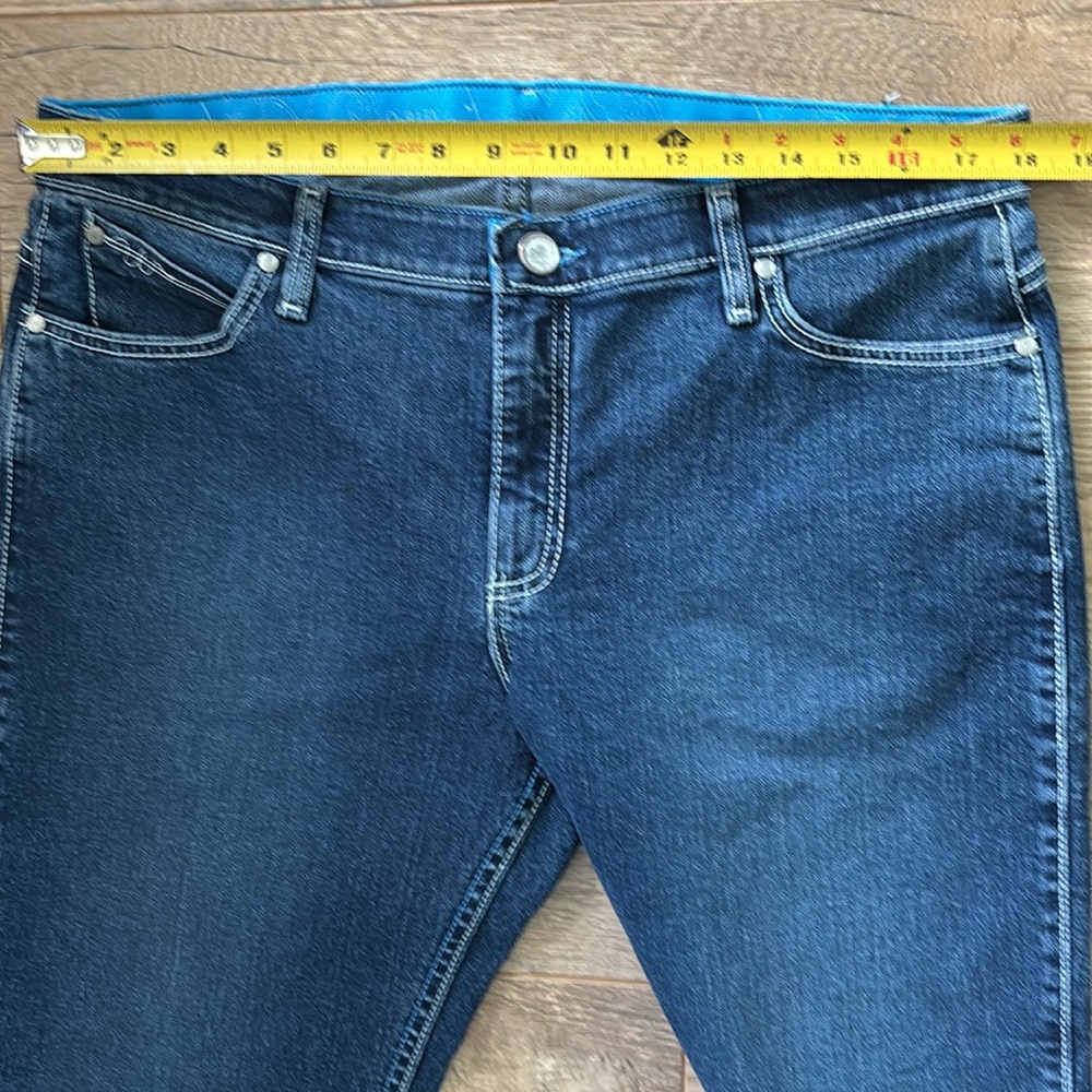 Wrangler Q-Baby Women's Jeans Bootcut Dark Wash Denim Size 32 x 33.5 - Picture 6 of 8